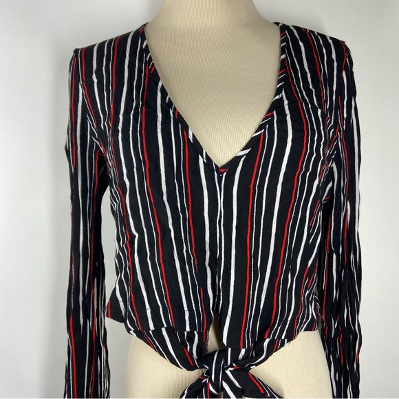 Yumi Kim Large Top Womens Black Stunner Stripe Print V Neck Long Sleeve Shirt - Picture 2 of 7